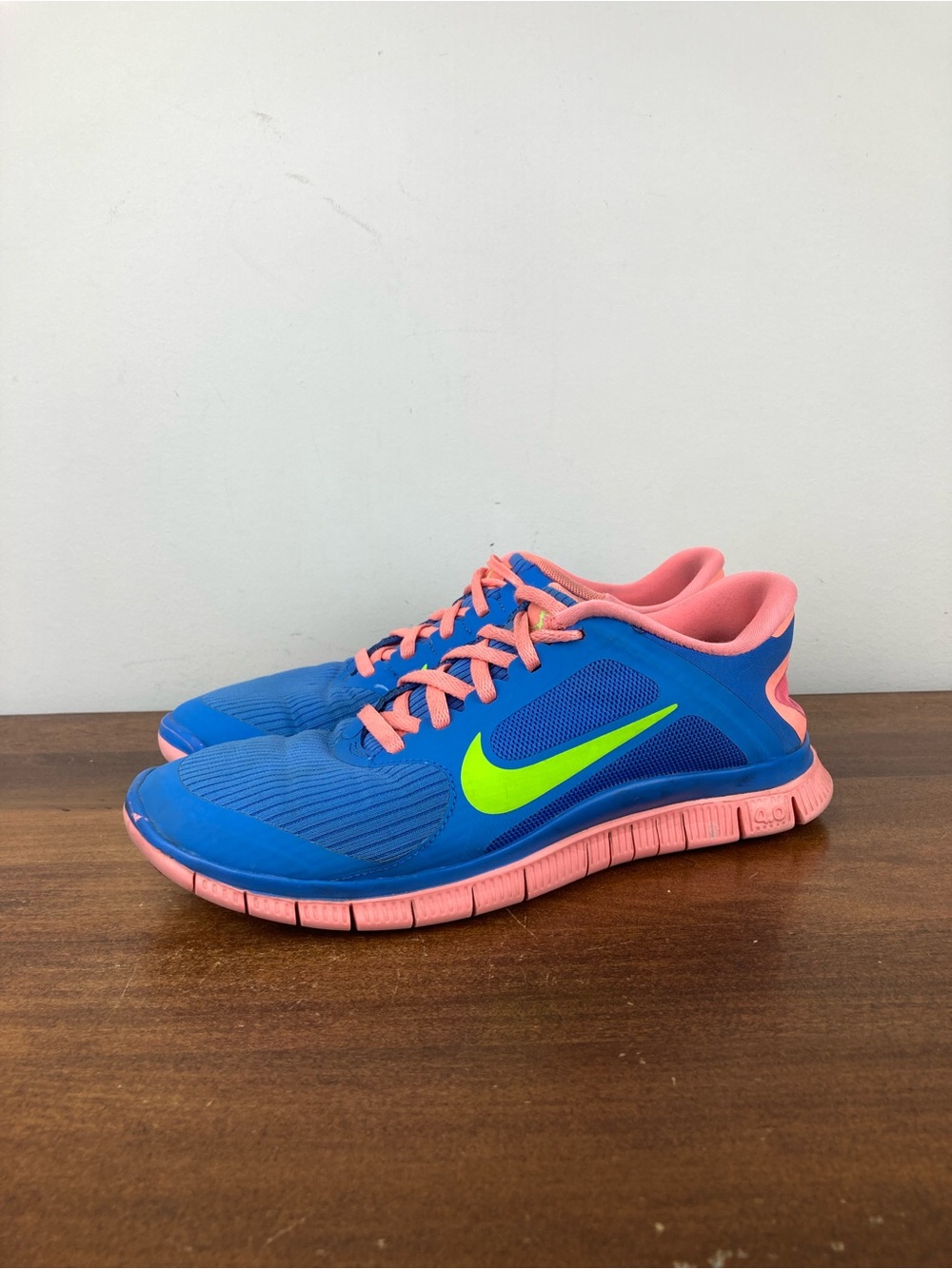 Nike Free 4.0 V3 Sneaker Blue Mesh Running Shoes 580406-463 Women’s Size 8.5.